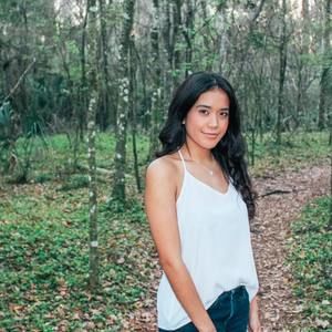 Meet your Posher, Vanessa